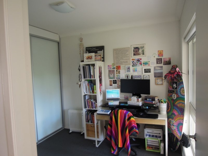 2/25 Redman Avenue, Thirroul NSW 2515