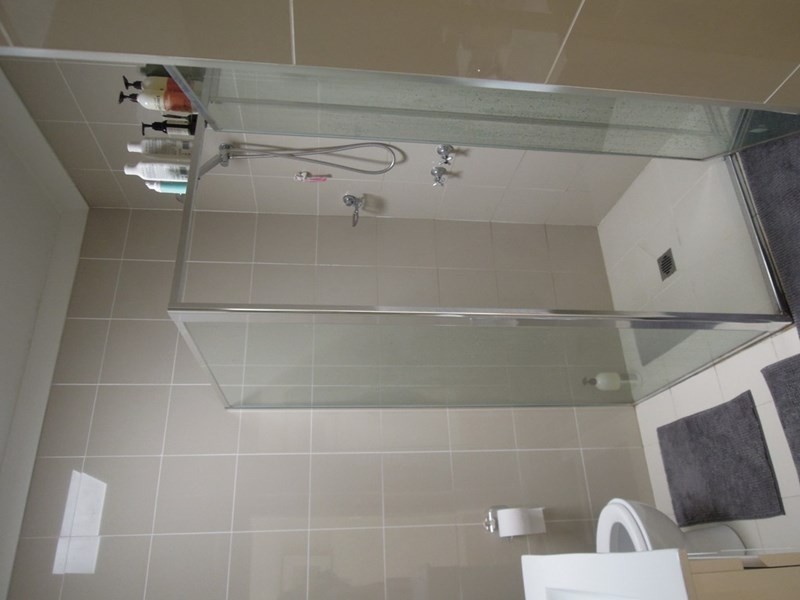 2/25 Redman Avenue, Thirroul NSW 2515