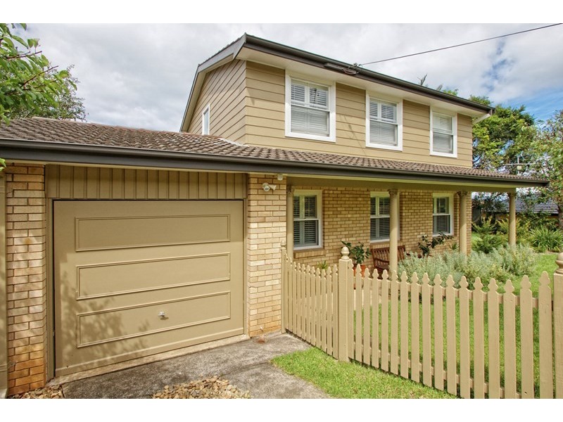 37 Jennifer Cresent, Thirroul NSW 2515