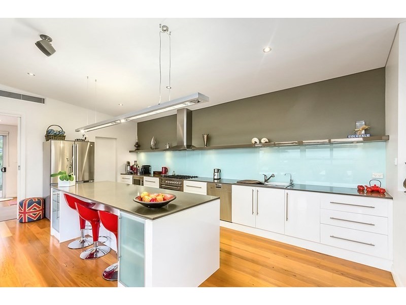 9 Young Street, Coledale NSW 2515