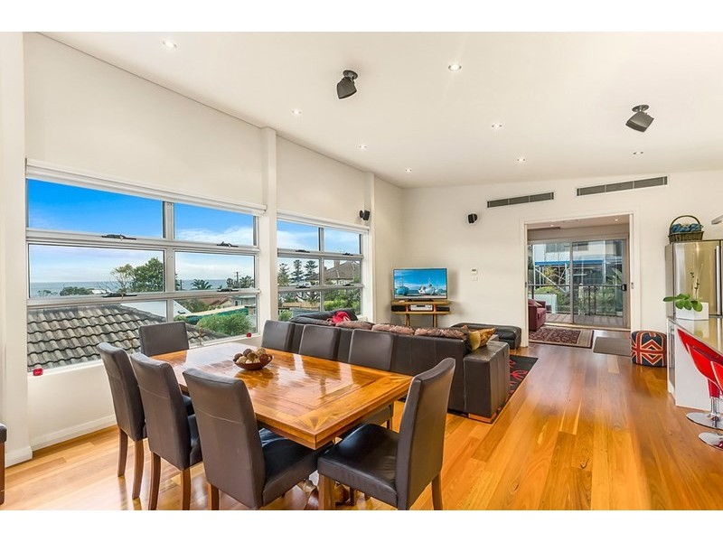9 Young Street, Coledale NSW 2515