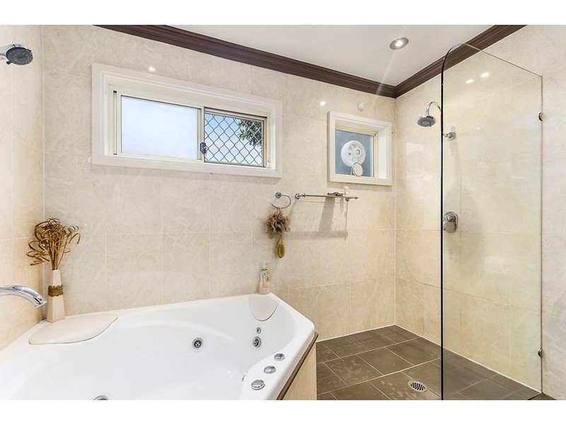 9 Young Street, Coledale NSW 2515