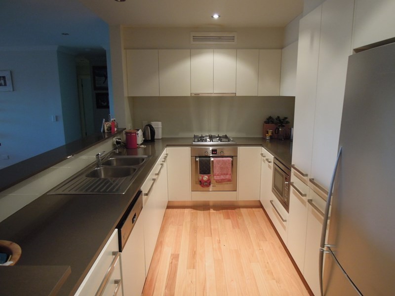 7/5 Station Street, Thirroul NSW 2515