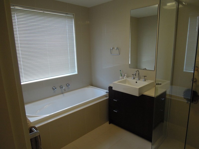 7/5 Station Street, Thirroul NSW 2515