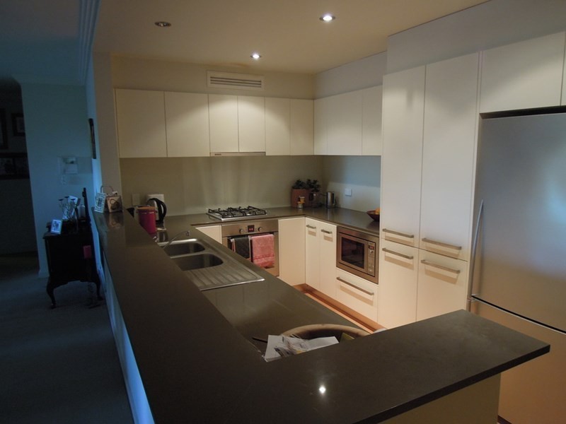 7/5 Station Street, Thirroul NSW 2515