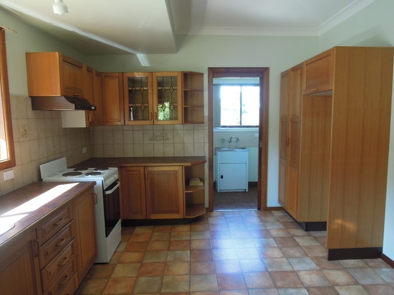 40 Westmacott Parade, Bulli NSW 2516