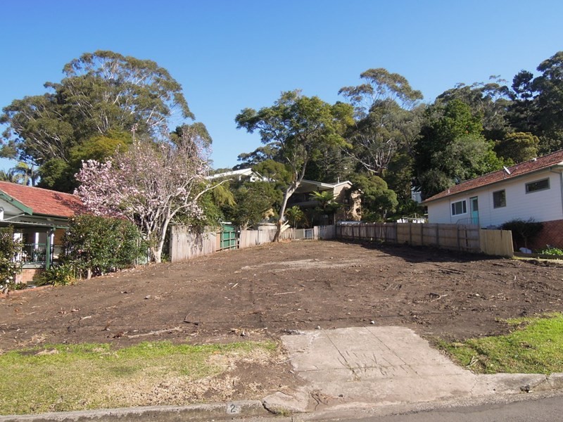 2 Cresting Avenue, Corrimal NSW 2518