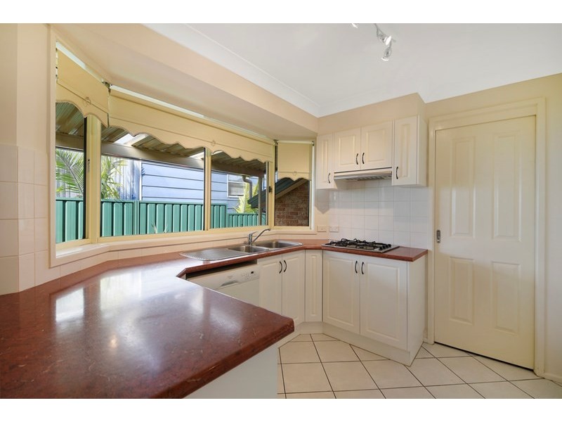 1/7 Redman Avenue, Thirroul NSW 2515