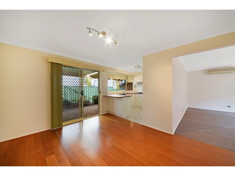 1/7 Redman Avenue, Thirroul NSW 2515