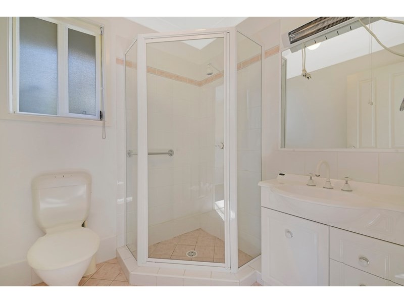 1/7 Redman Avenue, Thirroul NSW 2515