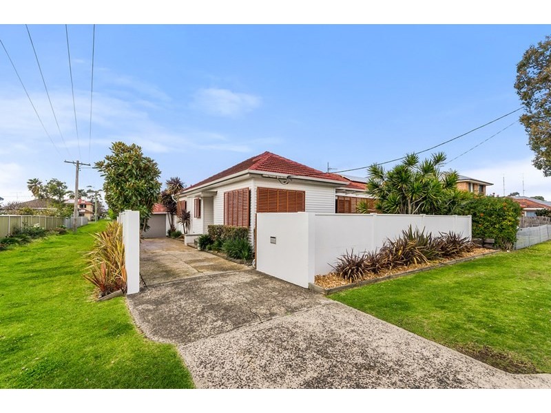 65 Storey Street, Fairy Meadow NSW 2519