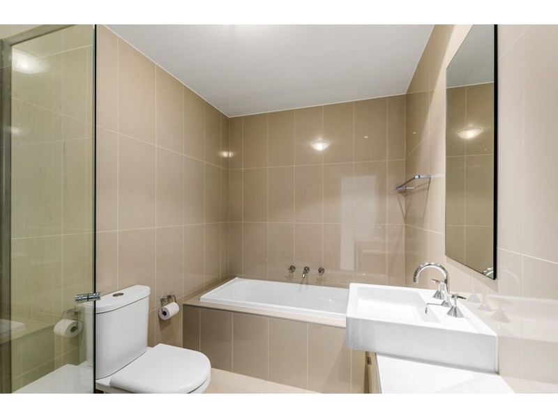 17/40 McCauley Street, Thirroul NSW 2515