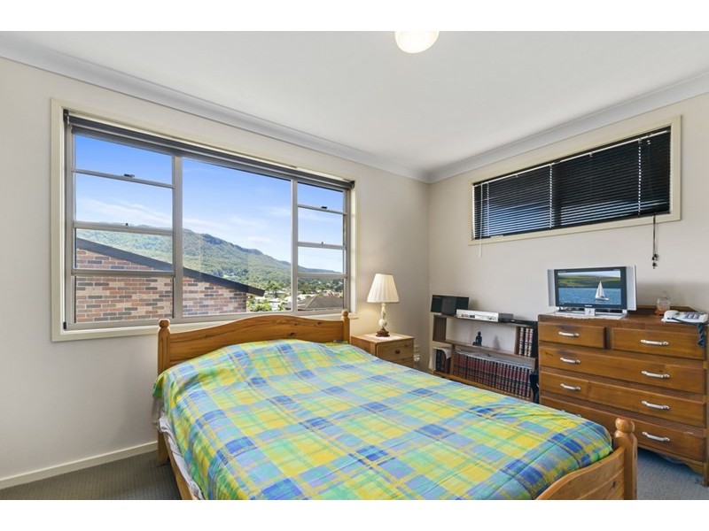 3/5 Newbold Close, Thirroul NSW 2515