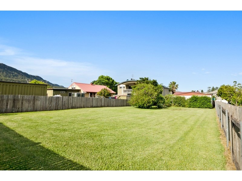 14 Arthur Street, Thirroul NSW 2515