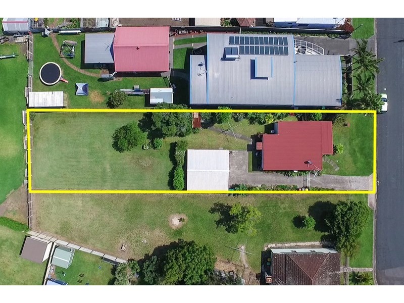 14 Arthur Street, Thirroul NSW 2515