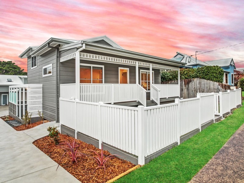 9 Raymond Road, Thirroul NSW 2515