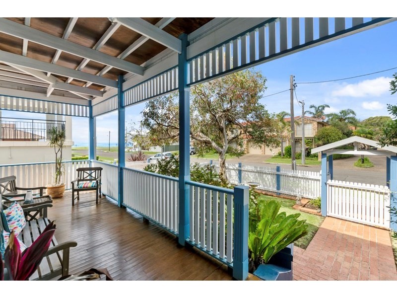 15 Harbord Street, Thirroul NSW 2515