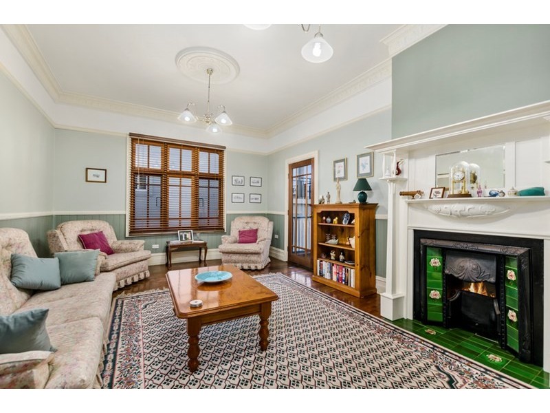 15 Harbord Street, Thirroul NSW 2515