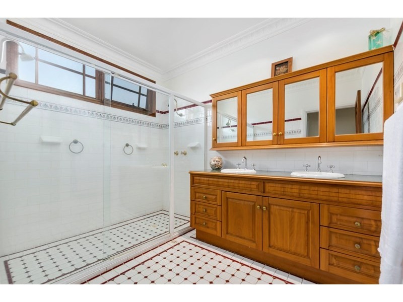 15 Harbord Street, Thirroul NSW 2515