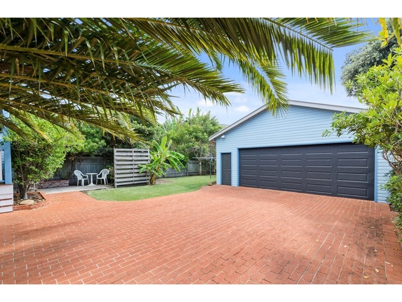 15 Harbord Street, Thirroul NSW 2515