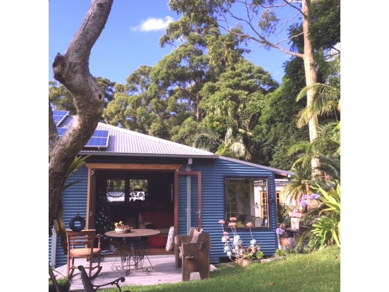 4 Sweeney Place, Wombarra NSW 2515