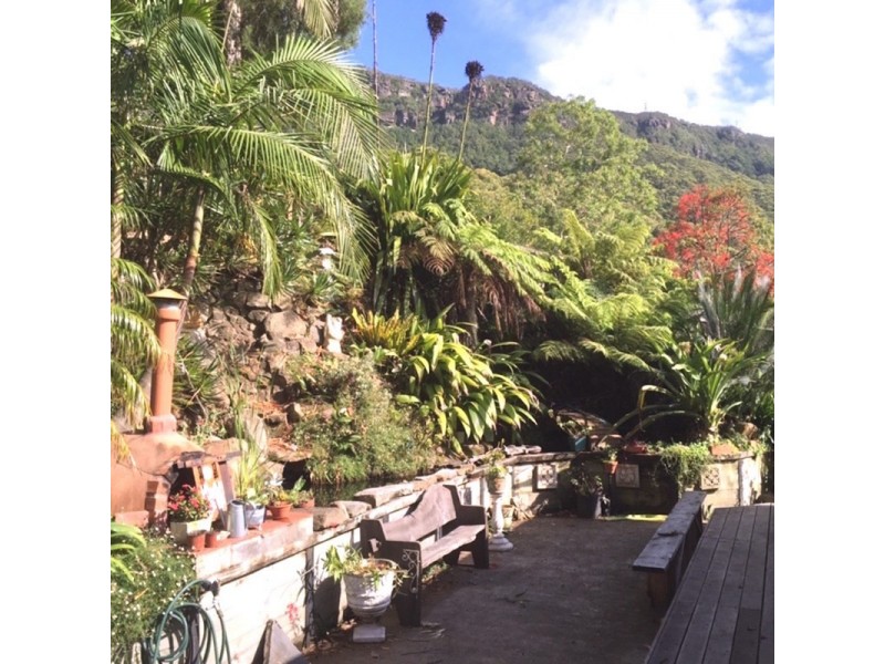 4 Sweeney Place, Wombarra NSW 2515