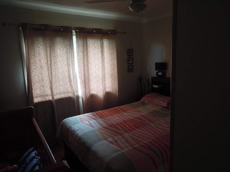 8 Jones Street, Mount Warrigal NSW 2528