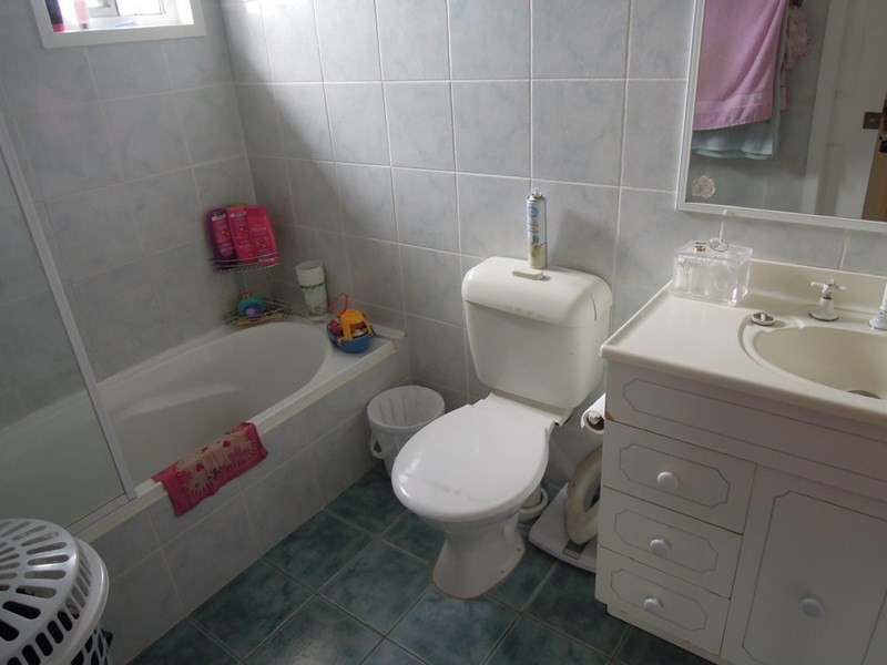 8 Jones Street, Mount Warrigal NSW 2528