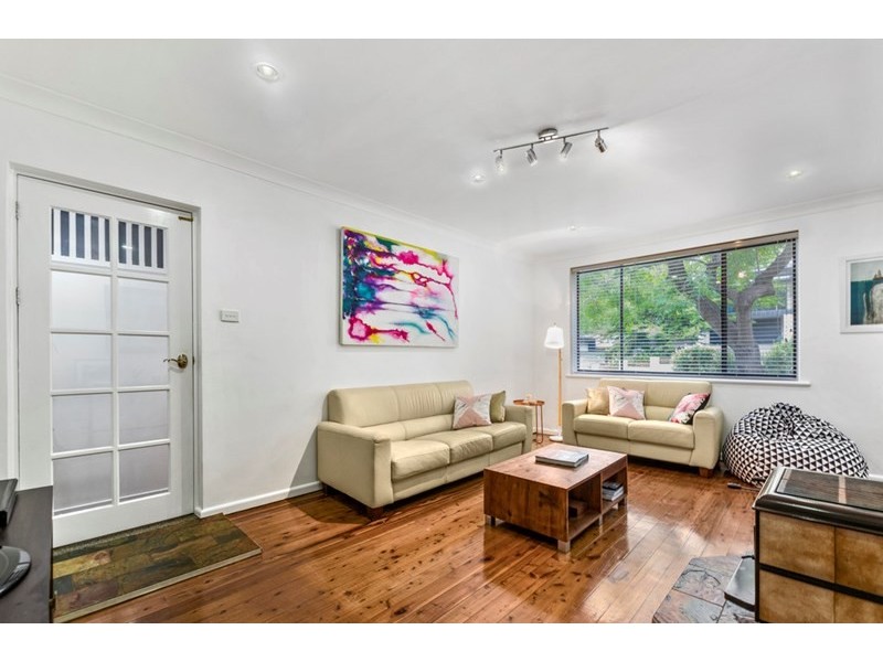 52 Stones Road, Mount Kembla NSW 2526