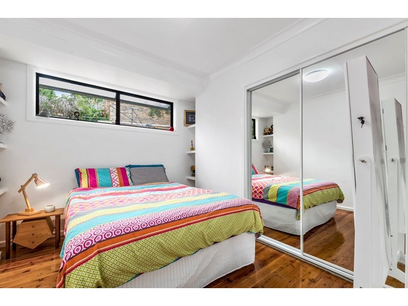 52 Stones Road, Mount Kembla NSW 2526