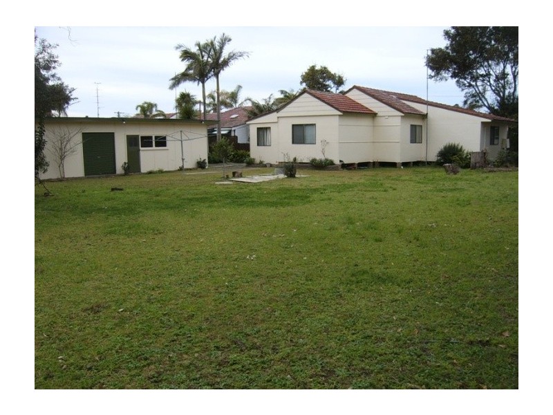 22 Carr Street, Towradgi NSW 2518