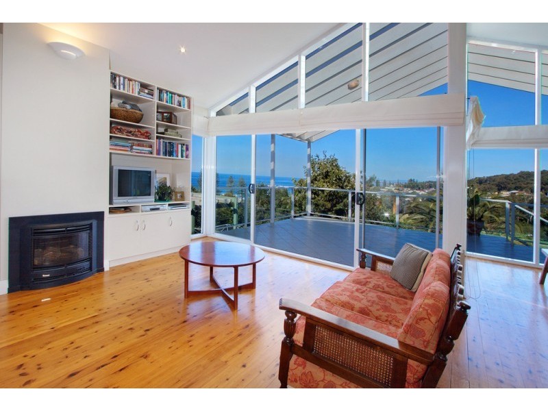 10 Northcote Street, Coledale NSW 2515