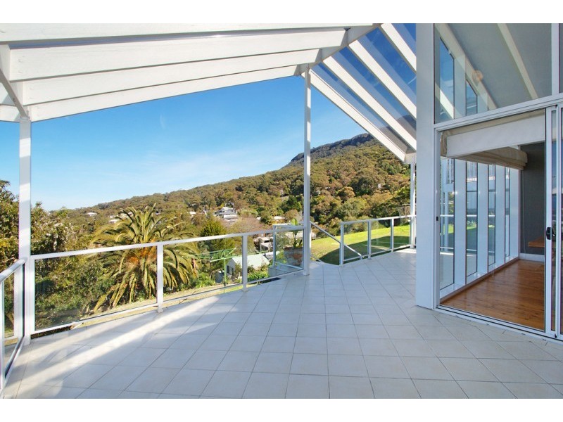 10 Northcote Street, Coledale NSW 2515