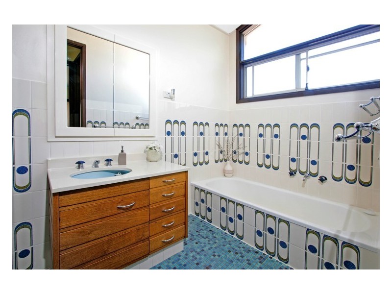 22 Deborah Avenue, Thirroul NSW 2515