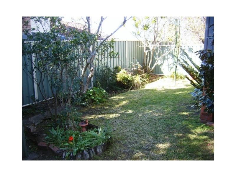 2/14 Hopetoun Street, Woonona NSW 2517