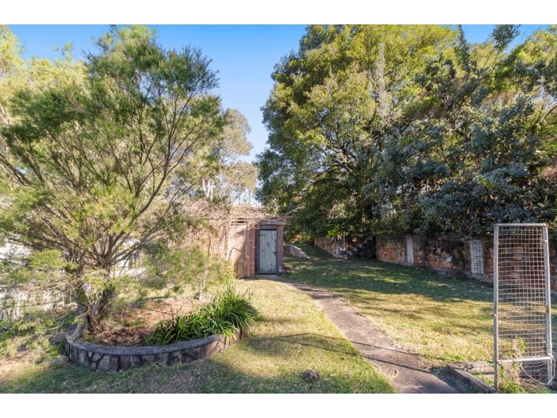 2 Coast Street, Thirroul NSW 2515