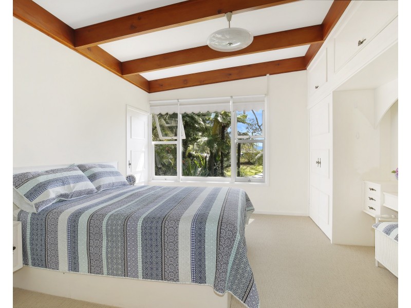 30 Cresting Avenue, Corrimal NSW 2518