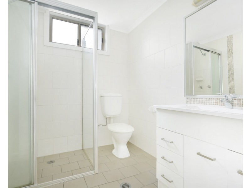 30 Cresting Avenue, Corrimal NSW 2518