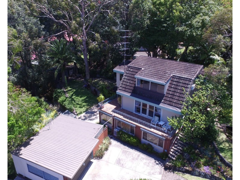 30 Cresting Avenue, Corrimal NSW 2518