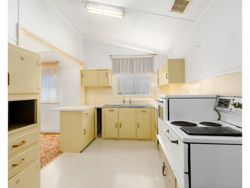 26 High Street, Thirroul NSW 2515