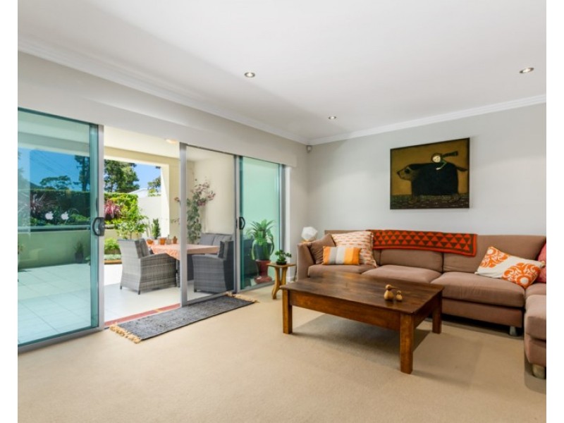 5/5 Station Street, Thirroul NSW 2515