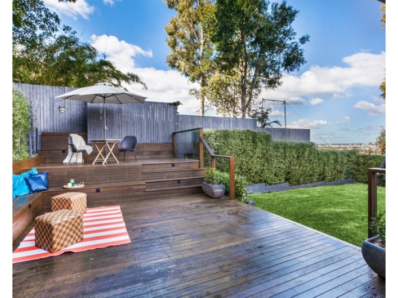 11 Mason Street, Thirroul NSW 2515