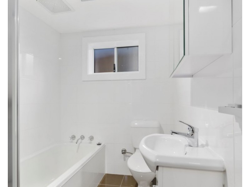 3/30 Rowland Avenue, Wollongong NSW 2500