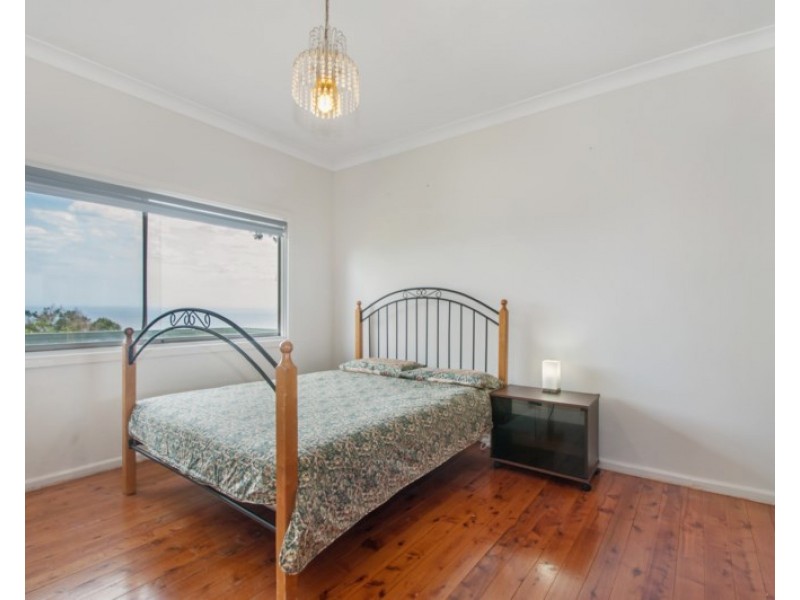 307 Lawrence Hargrave Drive, Clifton NSW 2515