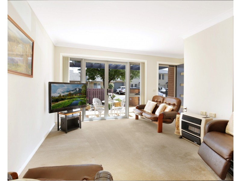 11 Gayantay Way, Woonona NSW 2517