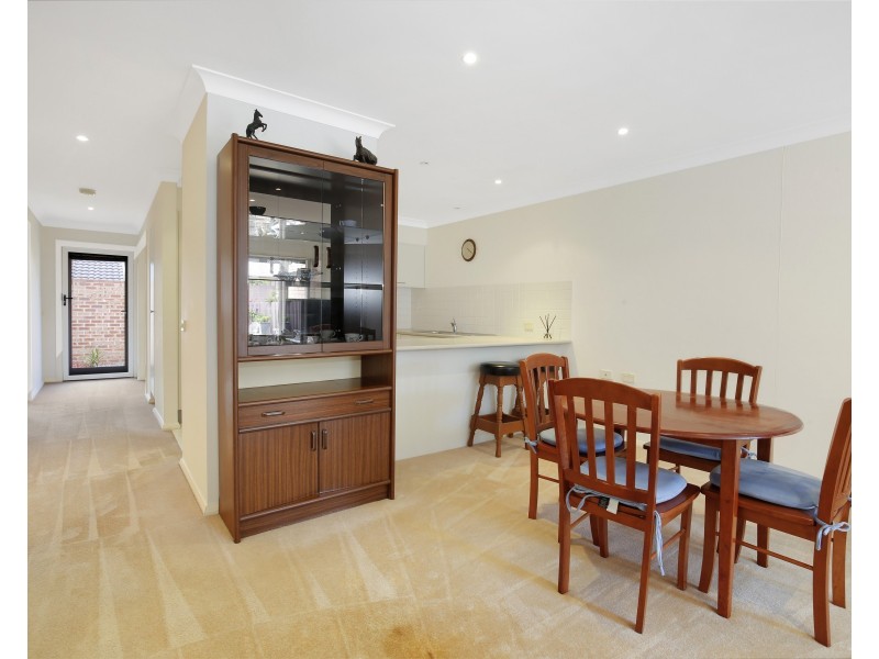 11 Gayantay Way, Woonona NSW 2517