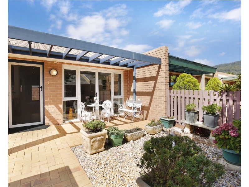 11 Gayantay Way, Woonona NSW 2517