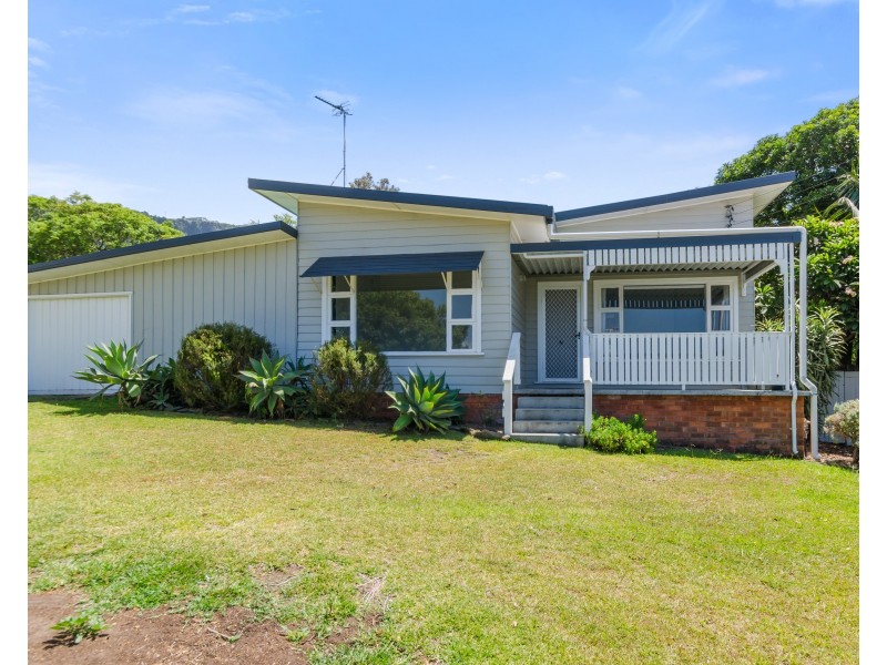 17 Seaview Terrace, Thirroul NSW 2515