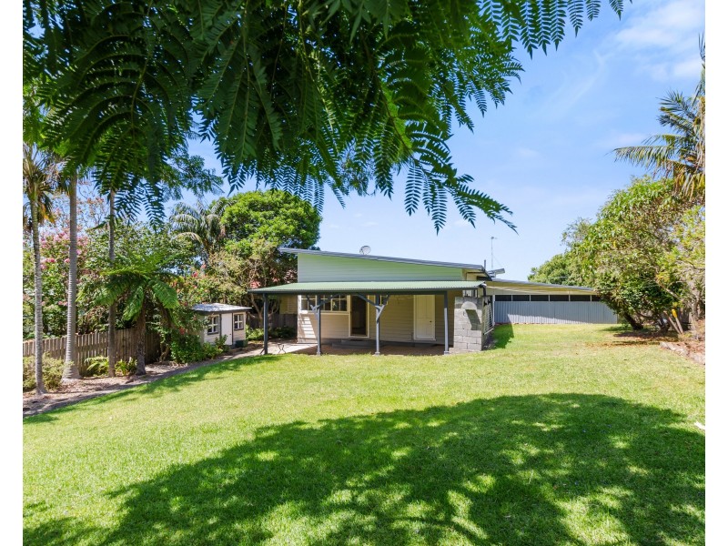 17 Seaview Terrace, Thirroul NSW 2515