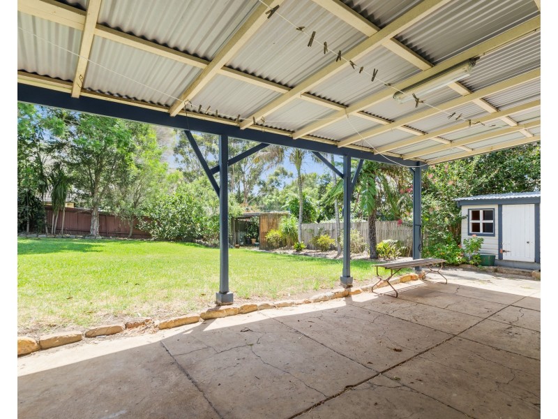 17 Seaview Terrace, Thirroul NSW 2515